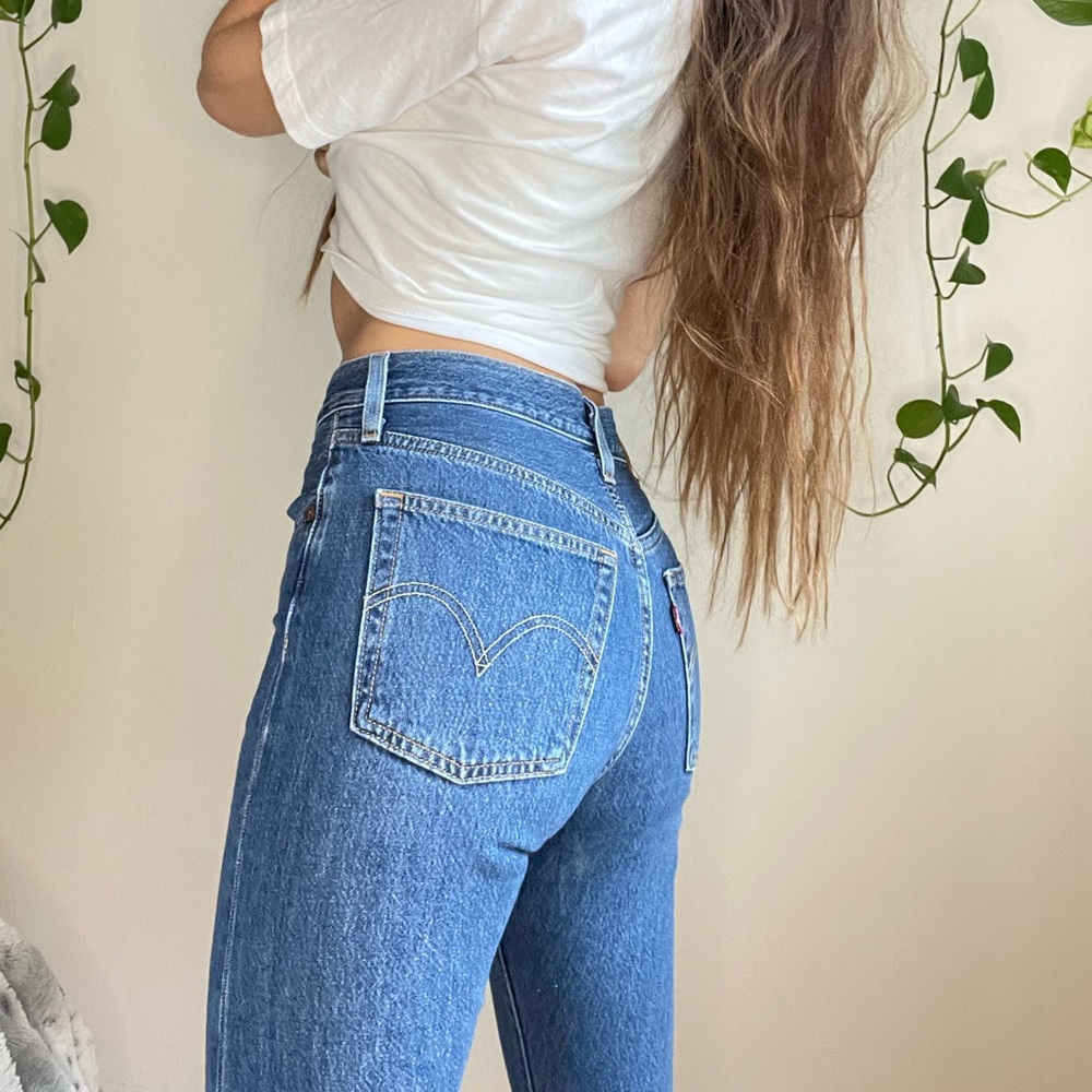 Blue 501 Levi Skinny Jean (26)